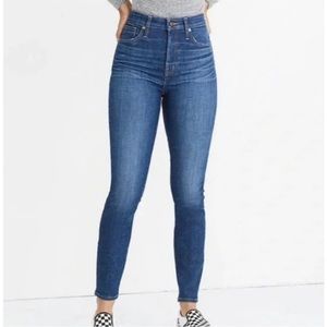 🌈 FRYE High Rise Medium Wash Skinny Jean Size 12